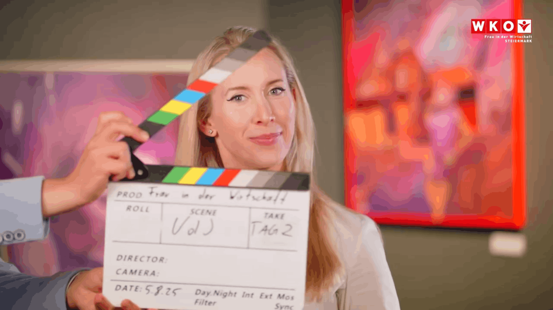 Laden Sie das Video: Interview mit Katrin von Frau in der Wirtschafts